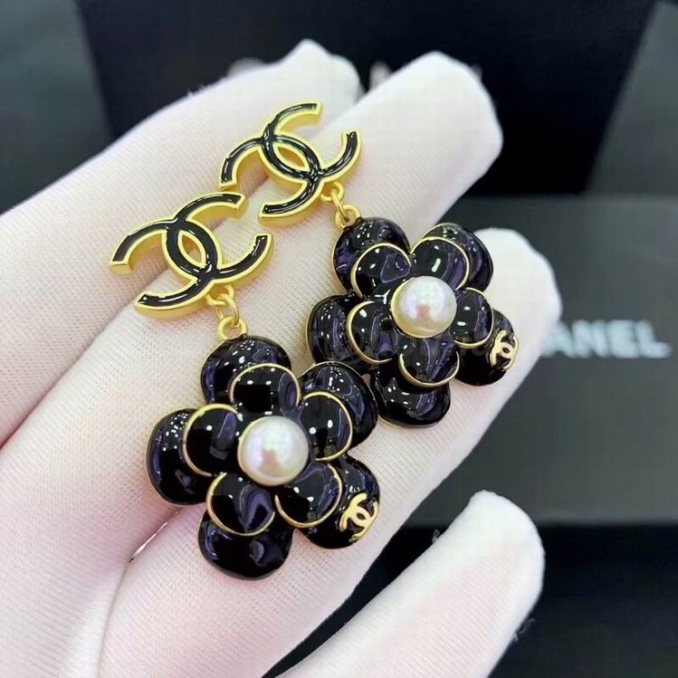 Chanel Earrings 200